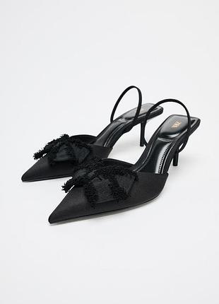 Открытые туфли zara
