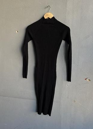 Женское платье reserved в рубчик размер s