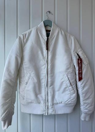 Куртка жіноча alpha industries