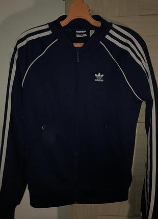 Спортивна кофта