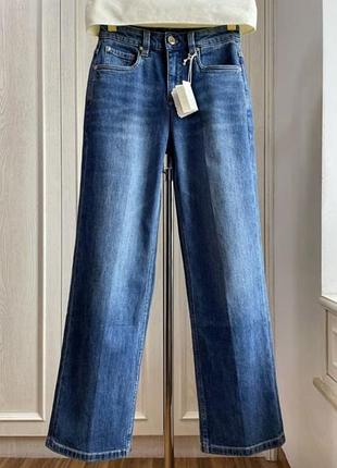 Джинсы brunello