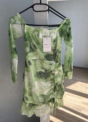 Женские платья
