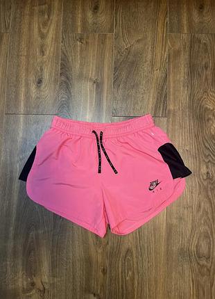 Шорти спортивні жіночі nike air