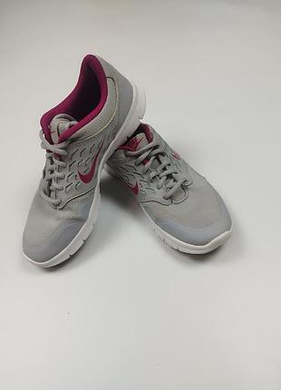 Кроссовки женские nike