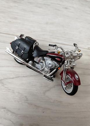 Модель мотоцикла harley-davidson 1:18