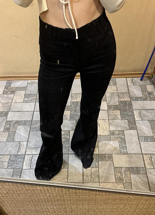 Чорні штани zara