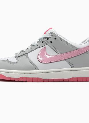 Женские кроссовки nike sb dunk low grey white pink найк данк серого с белым и розовым цветами