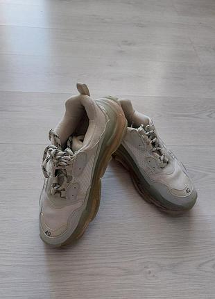 Кросівки balenc, розмір 40, можна на 39