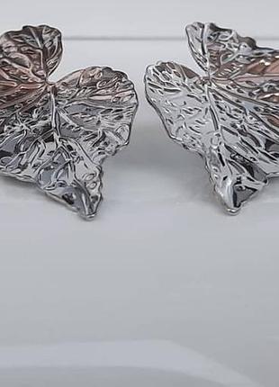 Серьги бижутерия