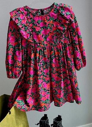 Розовое платье для девочек