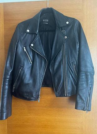 Шкірянка stradivarius