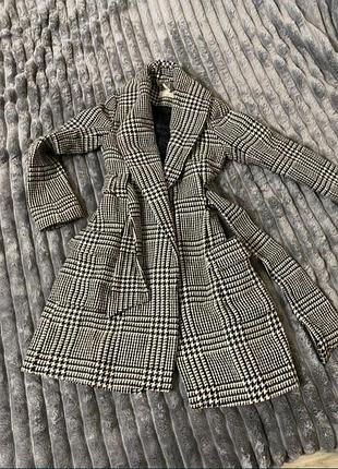 Пальто тепла зима - холодна осінь