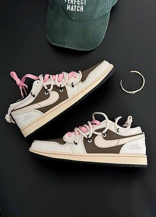 Кроссовки dunk low pink/brown