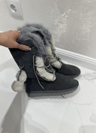 Серые угги из натурального меха