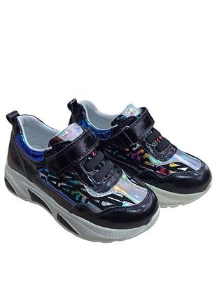 Кроссовки из натуральной лаковой кожи