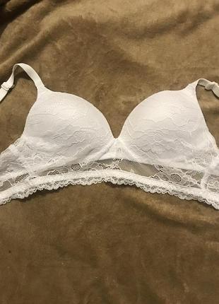 Бюстгалтер