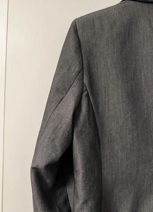 Серый пиджак 5