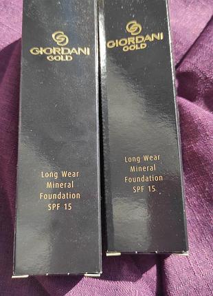 Стойкая минеральная тональная основа роскошный атлас giordani gold