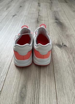 Кросівки для дівчинки 3