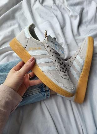Кросівки жіночі adidas