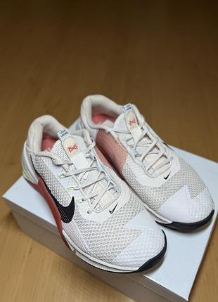 Кросівки nike metcon 7 beige 40.5 розмір
