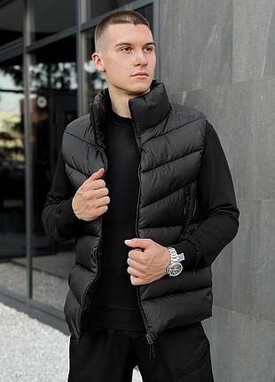 Мужской жилет pobedov puffer стильный повседневный безрукавка черного цвета