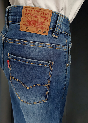 Джинсы стрейчевые levi's, оригинал.