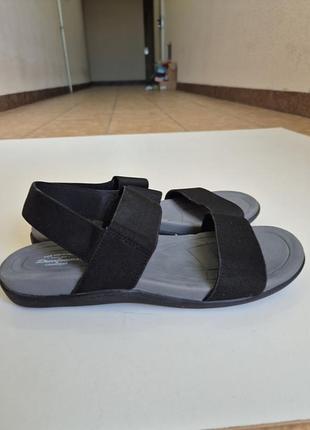 Сандалии 42-43 р резинка босоножки