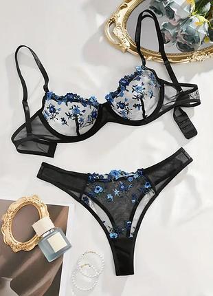 Комплект жіночої білизни сітчастий чорний з квітковою вишивкою