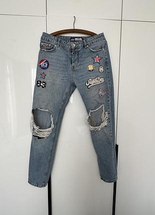 Джинсы рваные superdry женские