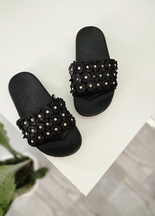 Шлепки р.11, стелька 17,5.стан отм.цена 150грн