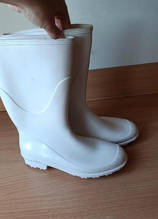 Белые резиновые сапоги/резиновые ботинки