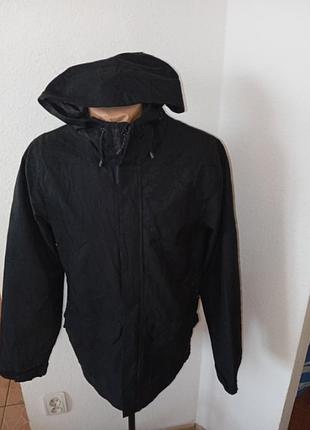 Куртка мужская s,/м оригинал