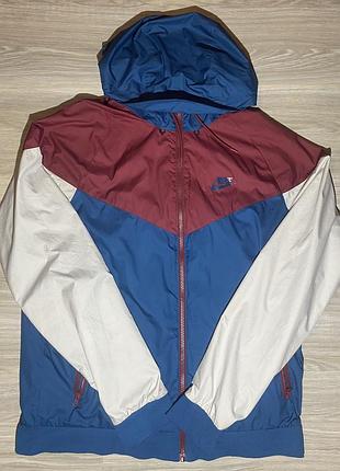 Вітровка від nike