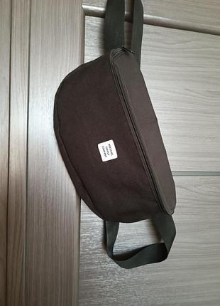 Брендовая сумка на пояс, грудь,плечо herschel (канада)
