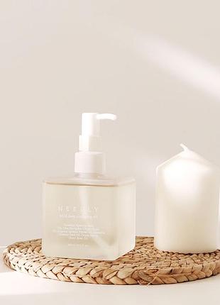 Гідрофільна олія needly mild deep cleansing oil.
м'яка олія для глибокого очищення шкіри, 240 мл.