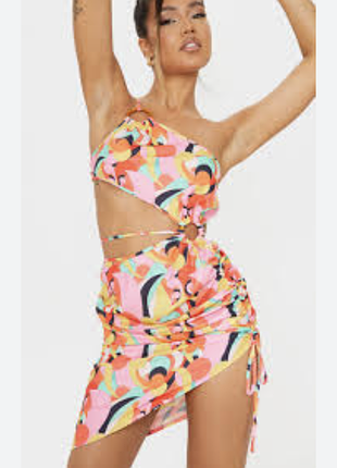 Платье с затяжкой шнуровка открытая спинка