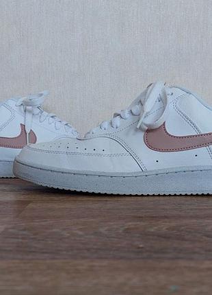 Жіночі кросівки nike court vision