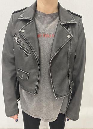 Косуха на весну розмір л ( підійде на s/m)