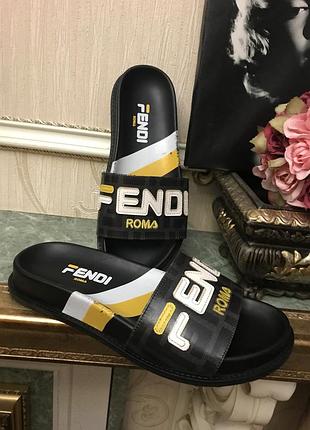 Fendi шлепанцы р.40