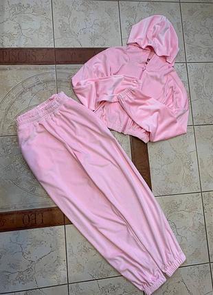 Жіночий велюровий спортивний рожевий зефір барбі костюм з велюру кофта зіпка з капюшоном та штани  джогери