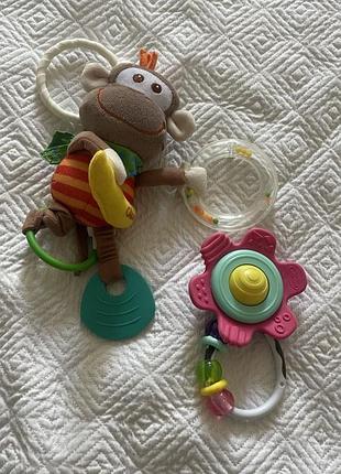 Іграшки. chicco. infantino.