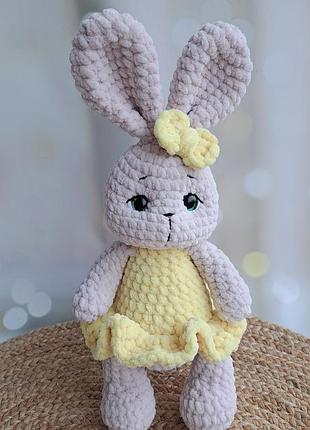 Плюшева зайчуля💛