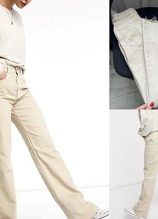 Джинси stradivarius