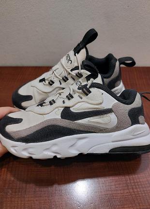 Дитячі. оригінальні. кросівки nike. розмір 26