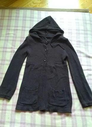 Коыта женская