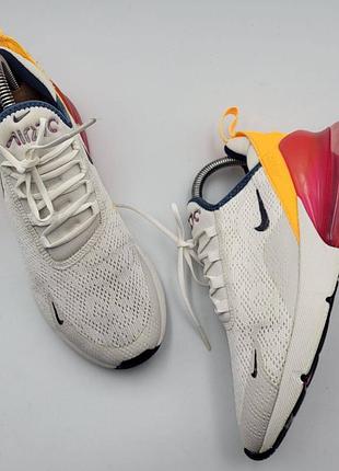 Весняні бомбезні жіночі кросівки  
nike shox shoe price in india today match