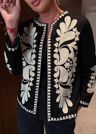 Вышиванка женская