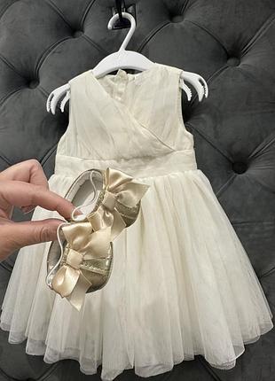 Платье lc waikiki 9-12 мес