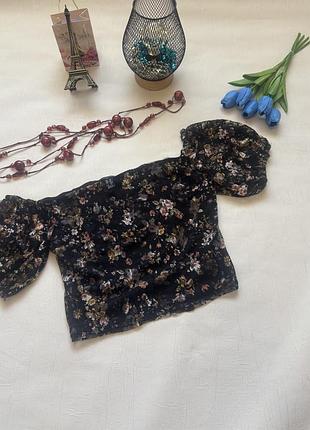 Жіночий топ в квітковий принт